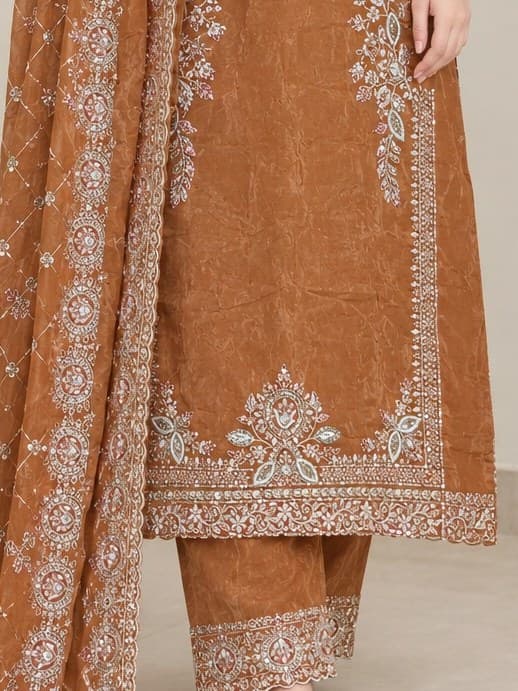 Afreen Luxury Lawn Suit thumbnail 3