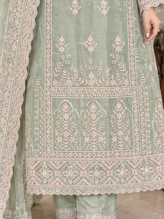 Aleeza Embroidered Suit thumbnail 3