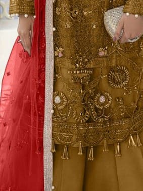 Nazneen Lawn Embroidered Lawn Suit thumbnail 3