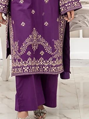 Noorani Embroidered Suit thumbnail 3